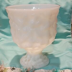 E.O Brody Cleveland Ohio Texture Pedestal Vase